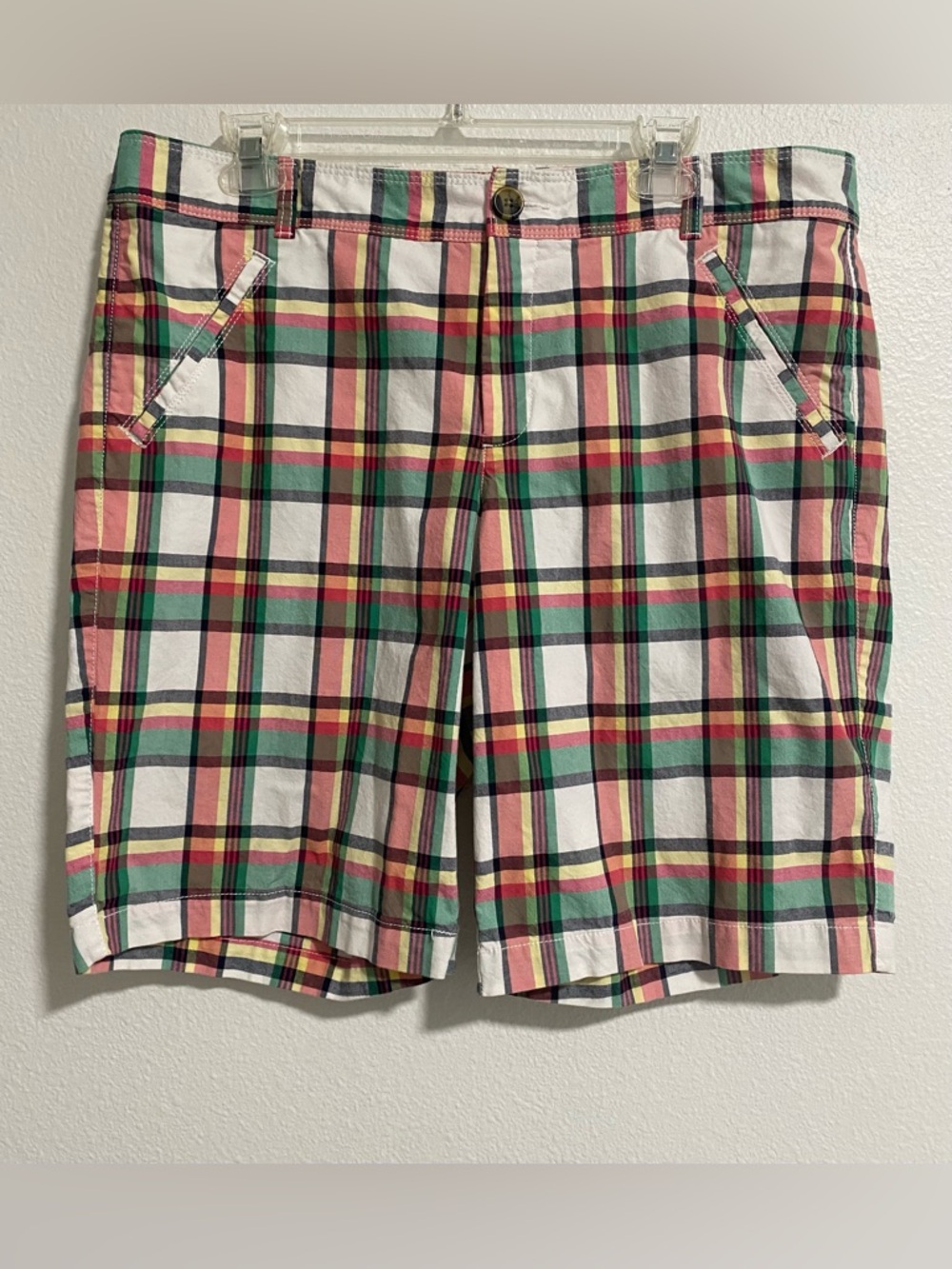 Dockers Red/Green Multi Plaid Cotton Shorts Women’s sz 14 NWOT